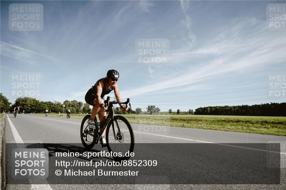 07.09.2025 - 19. Norderstedt Triathlon Michael Burmester http://msf.ph/oto/8852309 07.09.2025 11:33:23 Radfahren 773, 1225 meine-sportfotos.de