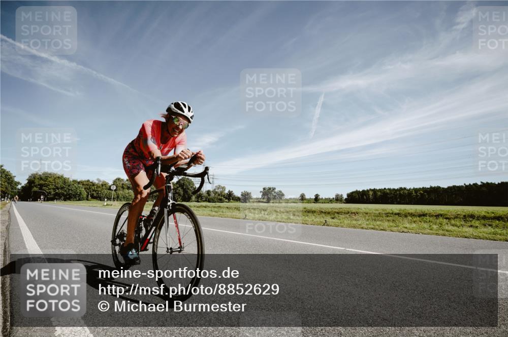 07.09.2025 - 19. Norderstedt Triathlon Michael Burmester http://msf.ph/oto/8852629 07.09.2025 11:37:21 Radfahren 1183, 1314 meine-sportfotos.de
