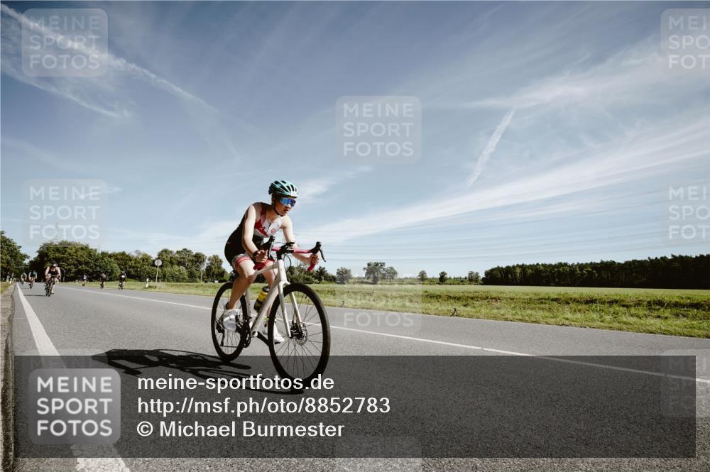 07.09.2025 - 19. Norderstedt Triathlon Michael Burmester http://msf.ph/oto/8852783 07.09.2025 11:39:32 Radfahren 765, 1153 meine-sportfotos.de
