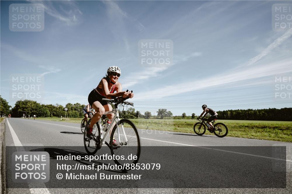 07.09.2025 - 19. Norderstedt Triathlon Michael Burmester http://msf.ph/oto/8853079 07.09.2025 11:44:09 Radfahren 146, 1348 meine-sportfotos.de