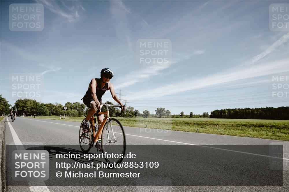 07.09.2025 - 19. Norderstedt Triathlon Michael Burmester http://msf.ph/oto/8853109 07.09.2025 11:44:37 Radfahren 152, 1327 meine-sportfotos.de