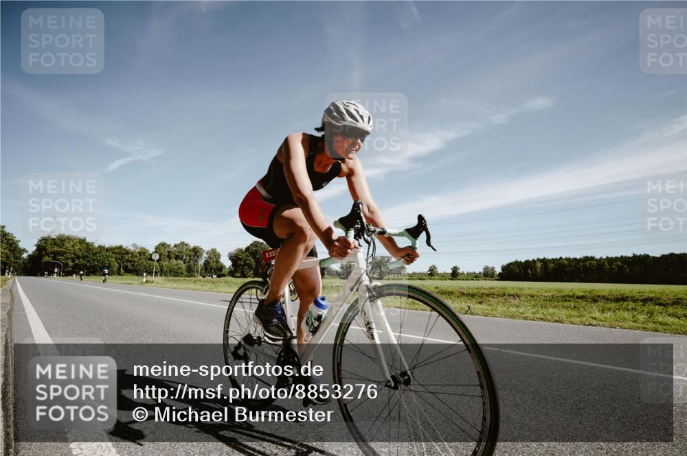 07.09.2025 - 19. Norderstedt Triathlon Michael Burmester http://msf.ph/oto/8853276 07.09.2025 11:46:52 Radfahren 736, 1258, 1333 meine-sportfotos.de
