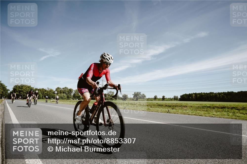 07.09.2025 - 19. Norderstedt Triathlon Michael Burmester http://msf.ph/oto/8853307 07.09.2025 11:47:34 Radfahren 155, 201, 252, 1225, 1320 meine-sportfotos.de