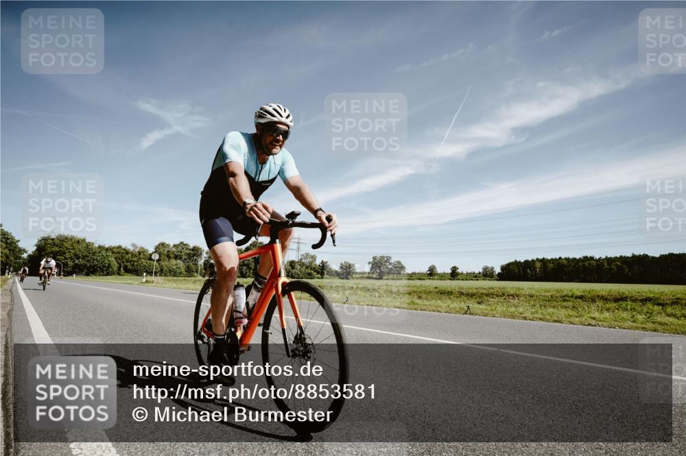 07.09.2025 - 19. Norderstedt Triathlon Michael Burmester http://msf.ph/oto/8853581 07.09.2025 11:51:49 Radfahren 782, 1319 meine-sportfotos.de