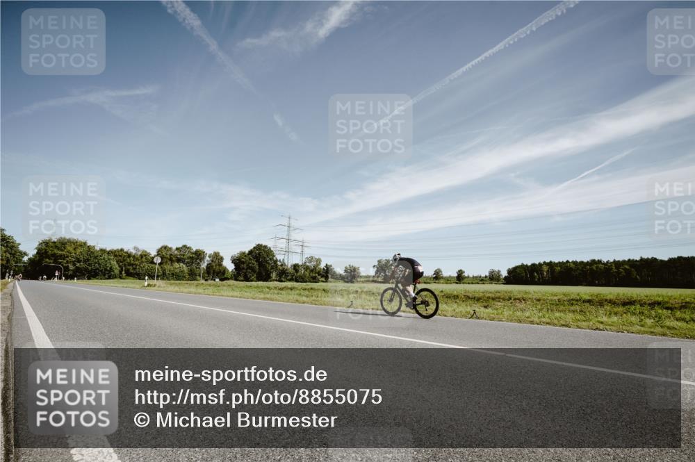 07.09.2025 - 19. Norderstedt Triathlon Michael Burmester http://msf.ph/oto/8855075 07.09.2025 12:03:54 Radfahren 149, 859, 1319 meine-sportfotos.de