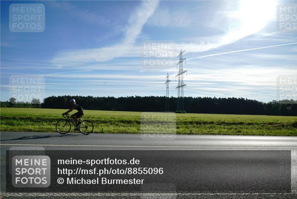 07.09.2025 - 19. Norderstedt Triathlon Michael Burmester http://msf.ph/oto/8855096 07.09.2025 09:37:32 Radfahren 583 meine-sportfotos.de