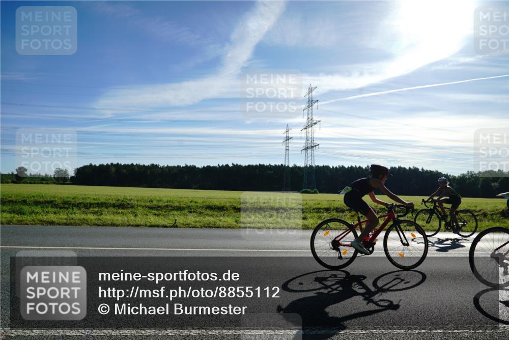 07.09.2025 - 19. Norderstedt Triathlon Michael Burmester http://msf.ph/oto/8855112 07.09.2025 09:37:56 Radfahren 557, 633 meine-sportfotos.de