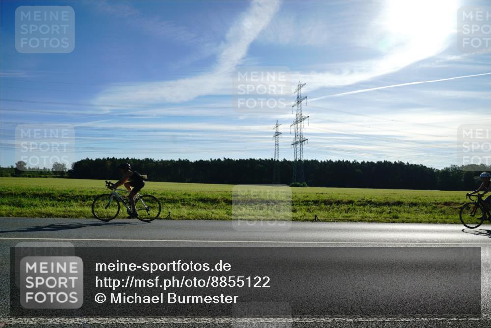 07.09.2025 - 19. Norderstedt Triathlon Michael Burmester http://msf.ph/oto/8855122 07.09.2025 09:38:04 Radfahren 594, 600, 604 meine-sportfotos.de