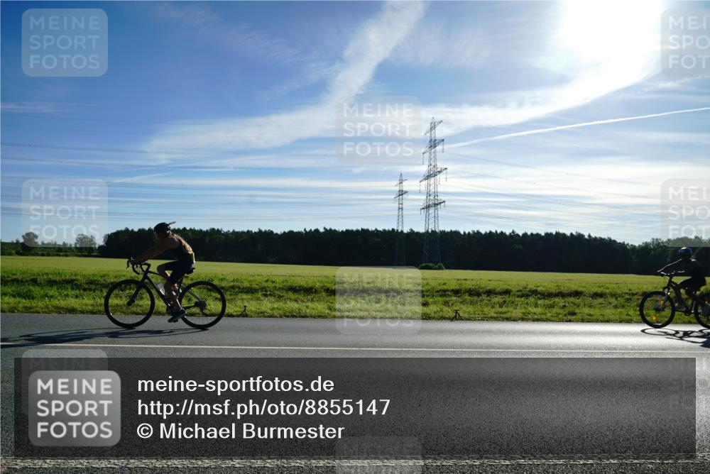 07.09.2025 - 19. Norderstedt Triathlon Michael Burmester http://msf.ph/oto/8855147 07.09.2025 09:38:30 Radfahren  meine-sportfotos.de