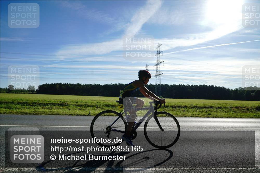 07.09.2025 - 19. Norderstedt Triathlon Michael Burmester http://msf.ph/oto/8855165 07.09.2025 09:38:52 Radfahren 562, 591, 609 meine-sportfotos.de