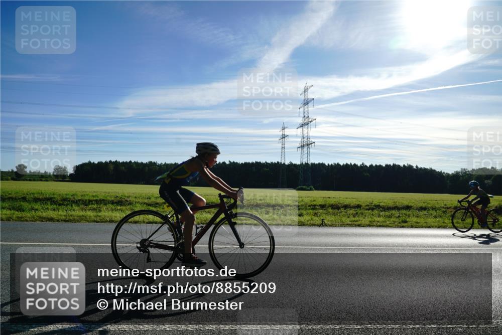 07.09.2025 - 19. Norderstedt Triathlon Michael Burmester http://msf.ph/oto/8855209 07.09.2025 09:39:34 Radfahren 566, 618 meine-sportfotos.de