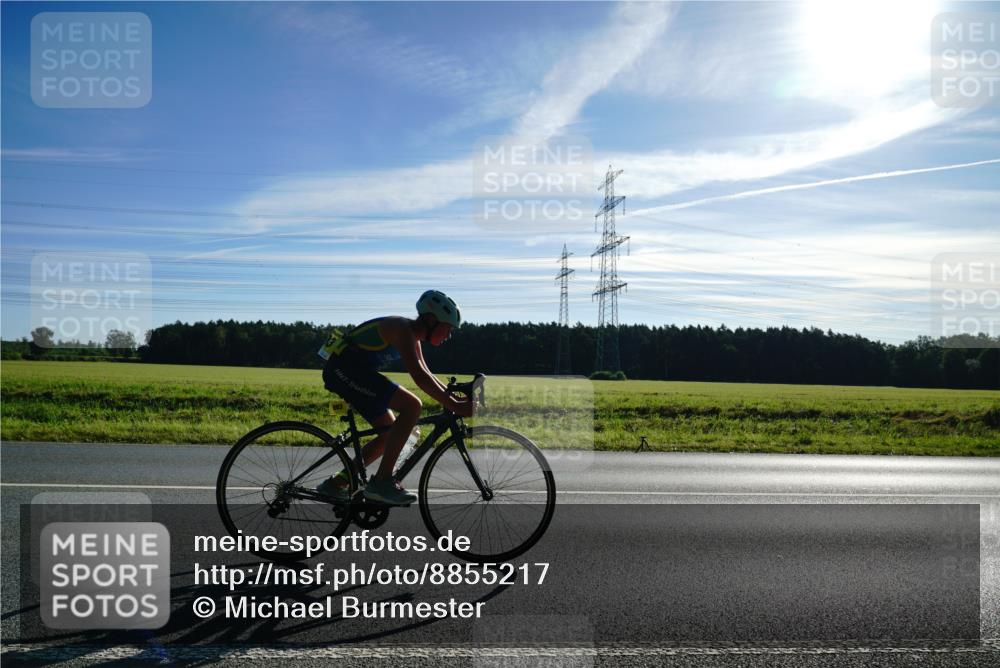 07.09.2025 - 19. Norderstedt Triathlon Michael Burmester http://msf.ph/oto/8855217 07.09.2025 09:39:36 Radfahren 566, 603, 618 meine-sportfotos.de