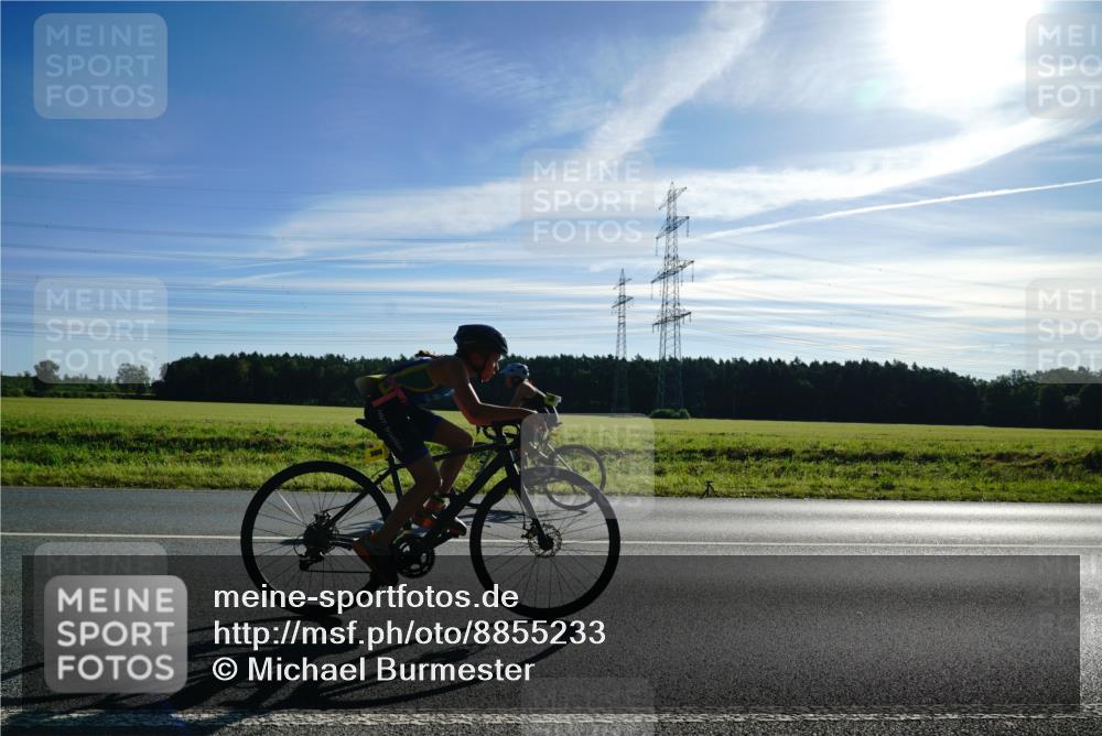 07.09.2025 - 19. Norderstedt Triathlon Michael Burmester http://msf.ph/oto/8855233 07.09.2025 09:40:01 Radfahren 569 meine-sportfotos.de