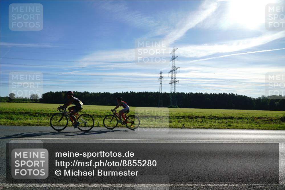 07.09.2025 - 19. Norderstedt Triathlon Michael Burmester http://msf.ph/oto/8855280 07.09.2025 09:41:03 Radfahren 597 meine-sportfotos.de