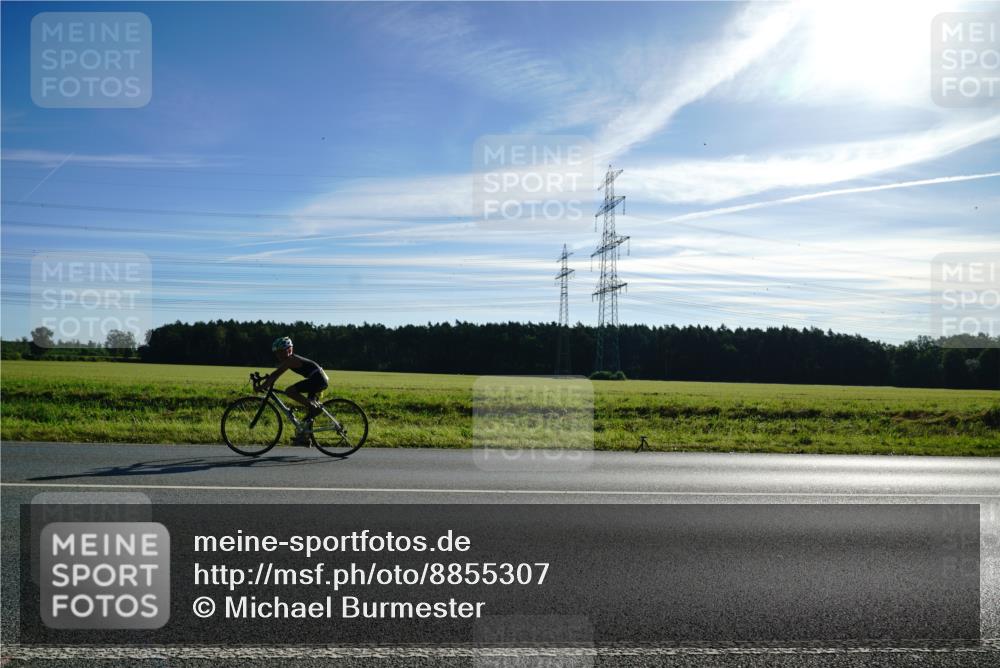 07.09.2025 - 19. Norderstedt Triathlon Michael Burmester http://msf.ph/oto/8855307 07.09.2025 09:41:30 Radfahren  meine-sportfotos.de
