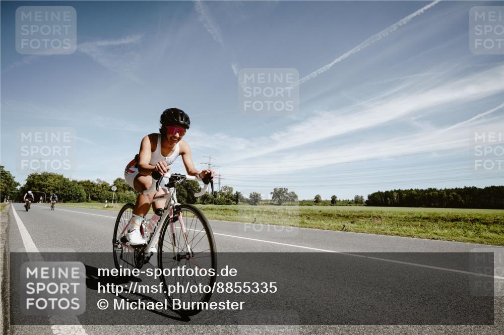 07.09.2025 - 19. Norderstedt Triathlon Michael Burmester http://msf.ph/oto/8855335 07.09.2025 12:06:42 Radfahren 184, 243, 267, 767 meine-sportfotos.de