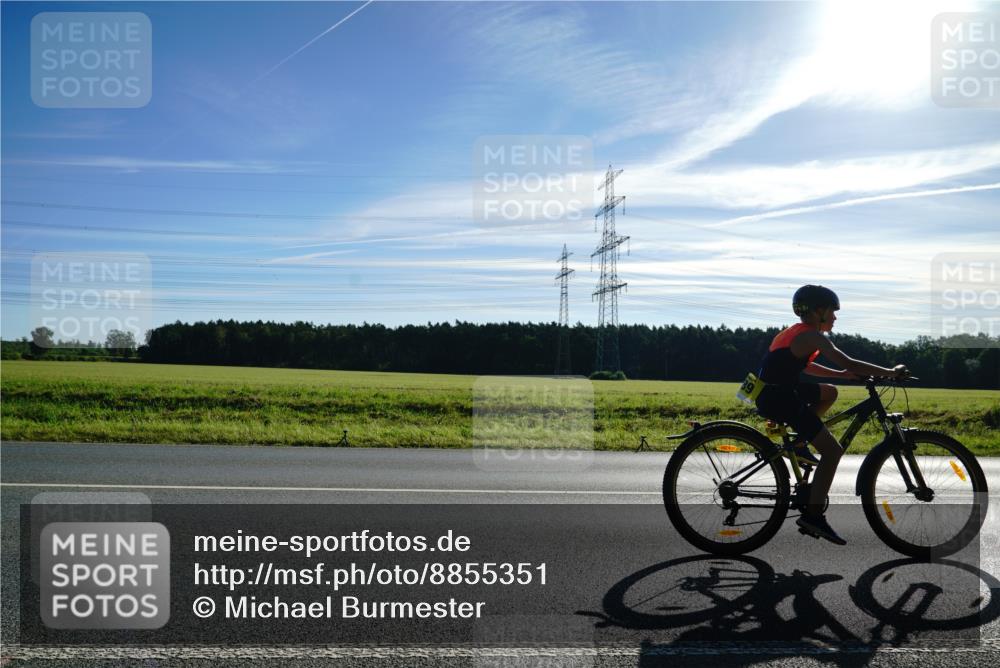 07.09.2025 - 19. Norderstedt Triathlon Michael Burmester http://msf.ph/oto/8855351 07.09.2025 09:43:26 Radfahren 589 meine-sportfotos.de