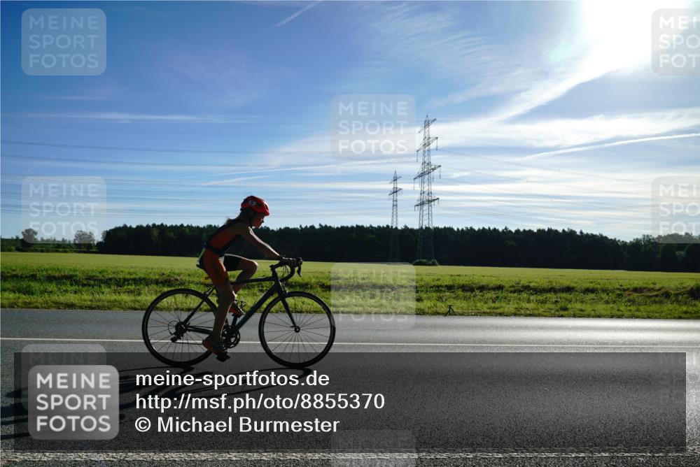 07.09.2025 - 19. Norderstedt Triathlon Michael Burmester http://msf.ph/oto/8855370 07.09.2025 09:44:37 Radfahren 626 meine-sportfotos.de