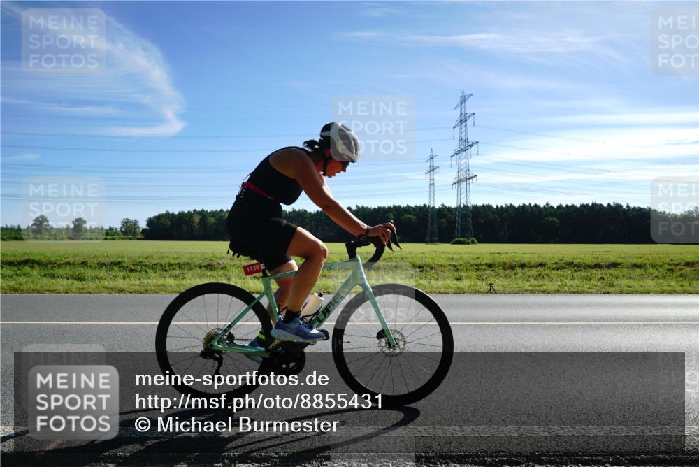 07.09.2025 - 19. Norderstedt Triathlon Michael Burmester http://msf.ph/oto/8855431 07.09.2025 10:25:12 Radfahren 1135 meine-sportfotos.de