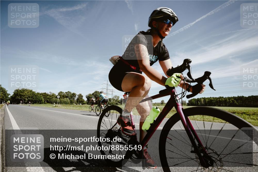 07.09.2025 - 19. Norderstedt Triathlon Michael Burmester http://msf.ph/oto/8855549 07.09.2025 12:08:44 Radfahren 808, 1268, 1382 meine-sportfotos.de