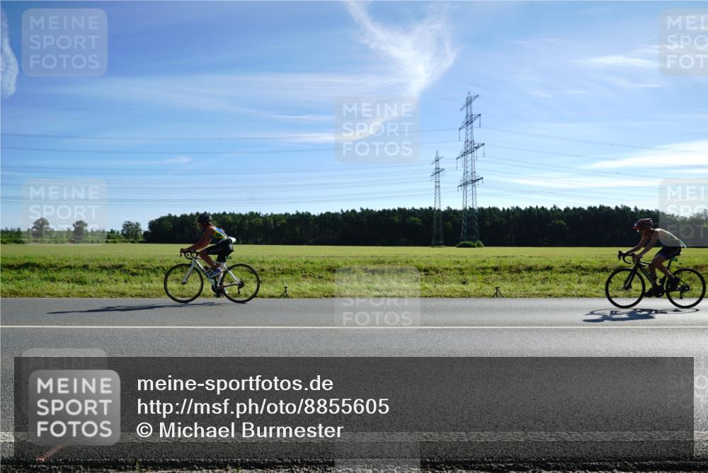 07.09.2025 - 19. Norderstedt Triathlon Michael Burmester http://msf.ph/oto/8855605 07.09.2025 10:33:40 Radfahren  meine-sportfotos.de