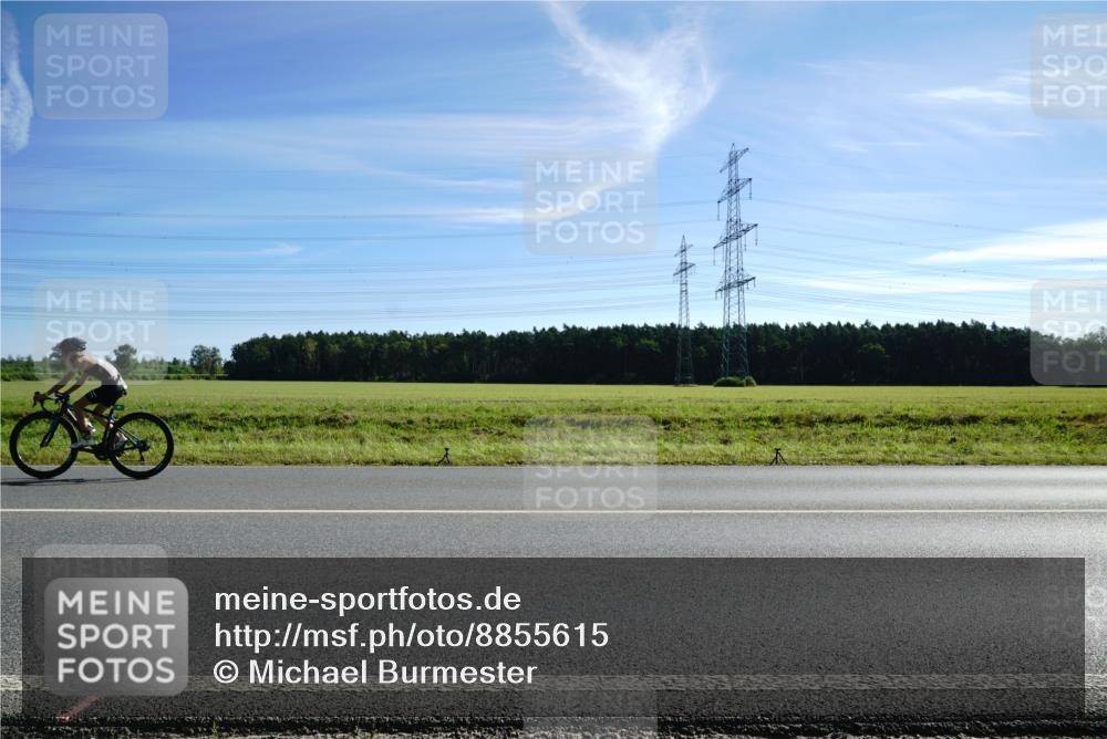 07.09.2025 - 19. Norderstedt Triathlon Michael Burmester http://msf.ph/oto/8855615 07.09.2025 10:33:45 Radfahren  meine-sportfotos.de