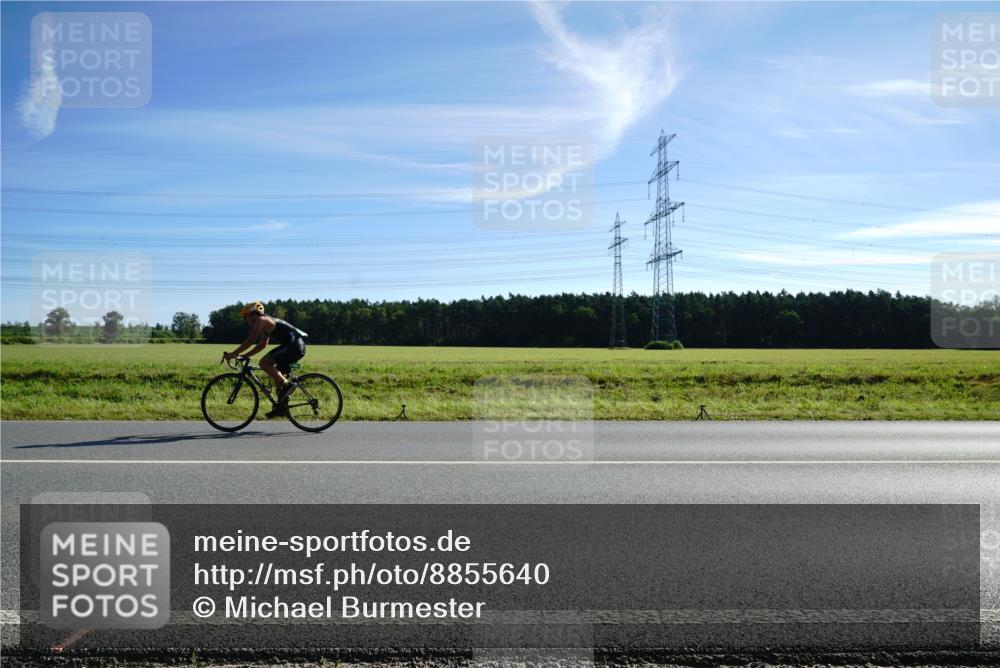 07.09.2025 - 19. Norderstedt Triathlon Michael Burmester http://msf.ph/oto/8855640 07.09.2025 10:34:24 Radfahren  meine-sportfotos.de