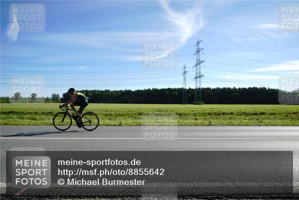 07.09.2025 - 19. Norderstedt Triathlon Michael Burmester http://msf.ph/oto/8855642 07.09.2025 10:34:28 Radfahren  meine-sportfotos.de
