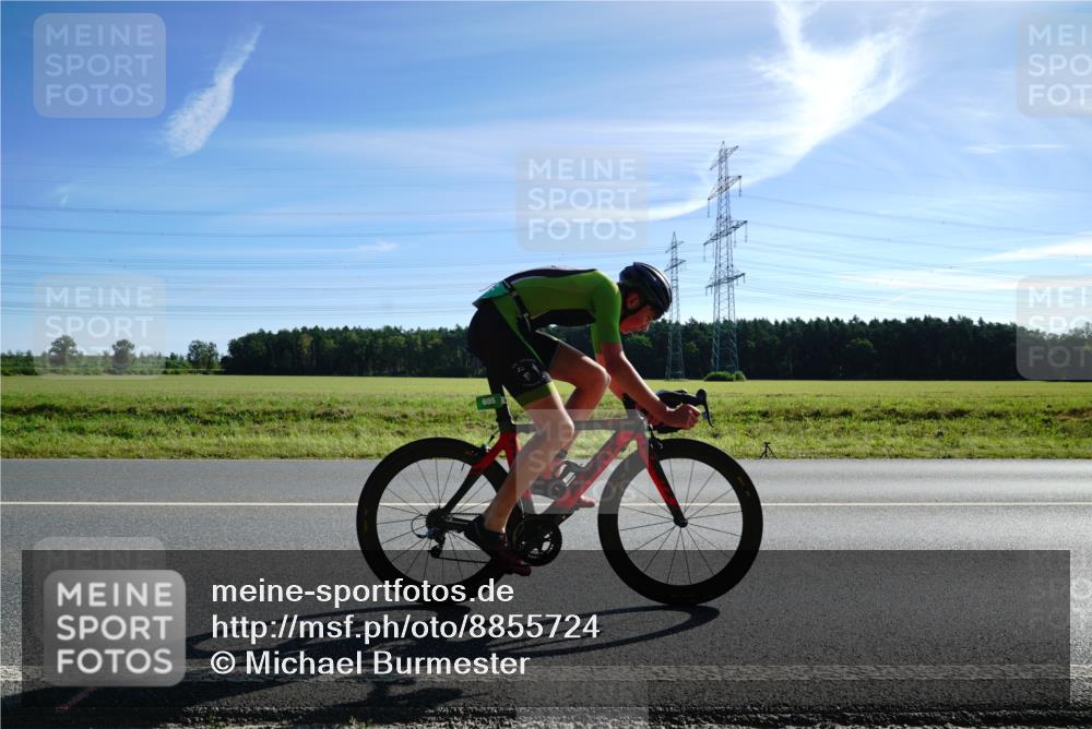07.09.2025 - 19. Norderstedt Triathlon Michael Burmester http://msf.ph/oto/8855724 07.09.2025 10:37:29 Radfahren 655 meine-sportfotos.de