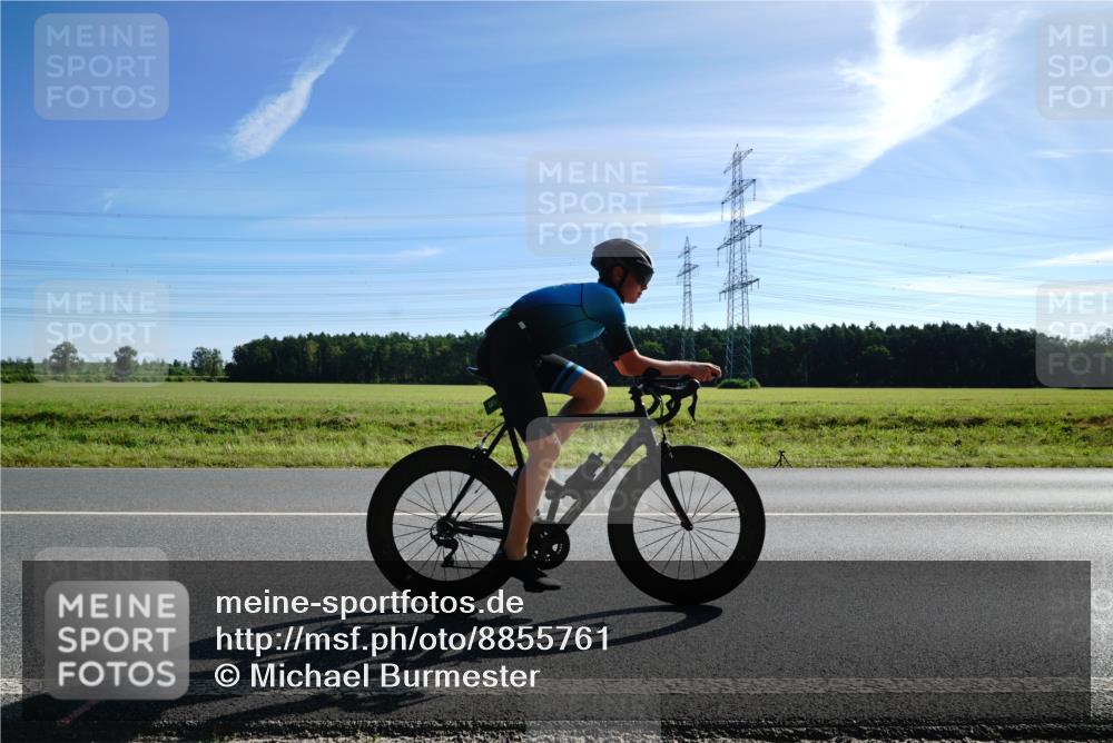 07.09.2025 - 19. Norderstedt Triathlon Michael Burmester http://msf.ph/oto/8855761 07.09.2025 10:38:48 Radfahren 685 meine-sportfotos.de