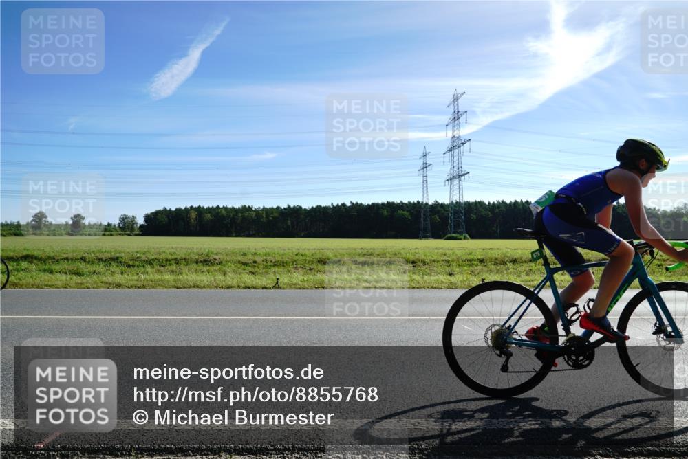 07.09.2025 - 19. Norderstedt Triathlon Michael Burmester http://msf.ph/oto/8855768 07.09.2025 10:39:03 Radfahren 676 meine-sportfotos.de