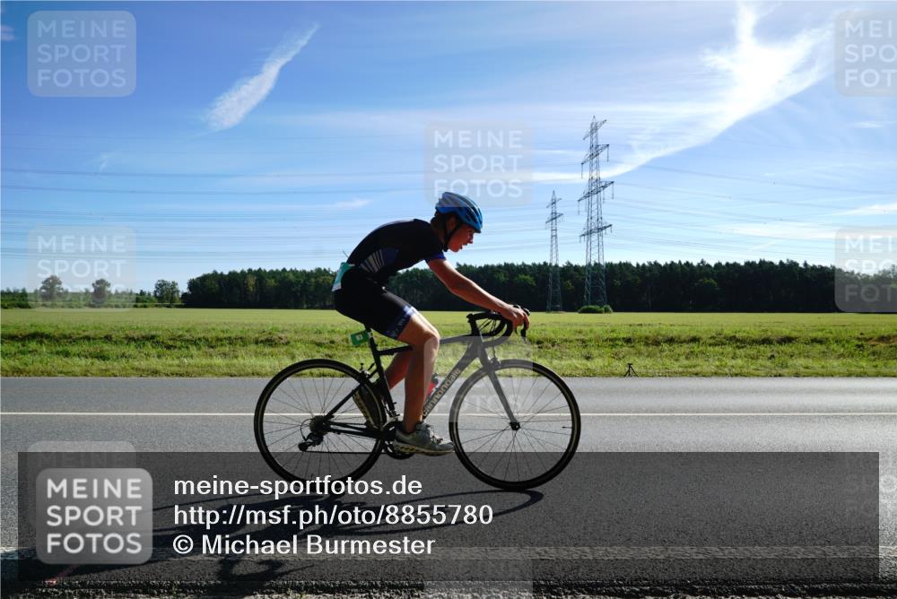 07.09.2025 - 19. Norderstedt Triathlon Michael Burmester http://msf.ph/oto/8855780 07.09.2025 10:39:26 Radfahren 93 meine-sportfotos.de