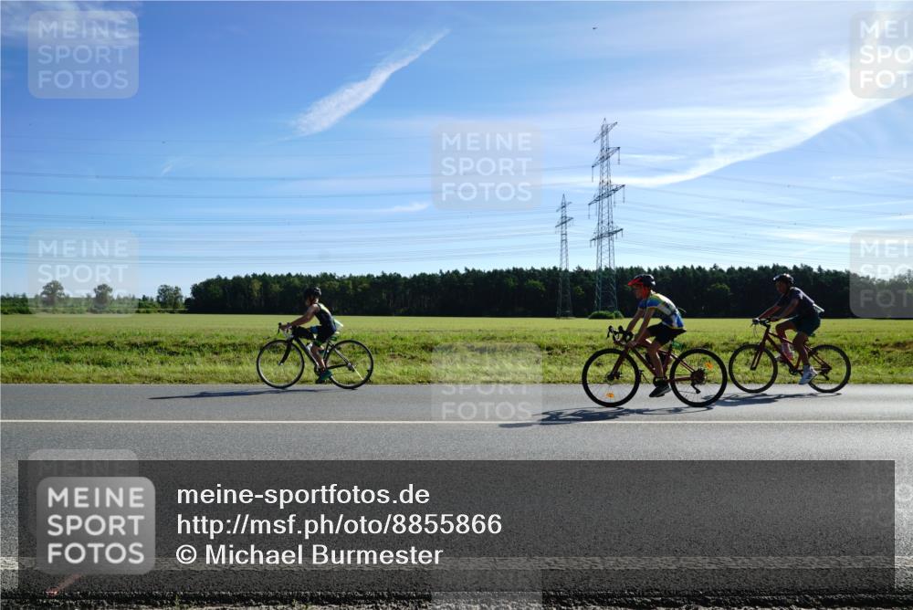 07.09.2025 - 19. Norderstedt Triathlon Michael Burmester http://msf.ph/oto/8855866 07.09.2025 10:41:47 Radfahren  meine-sportfotos.de