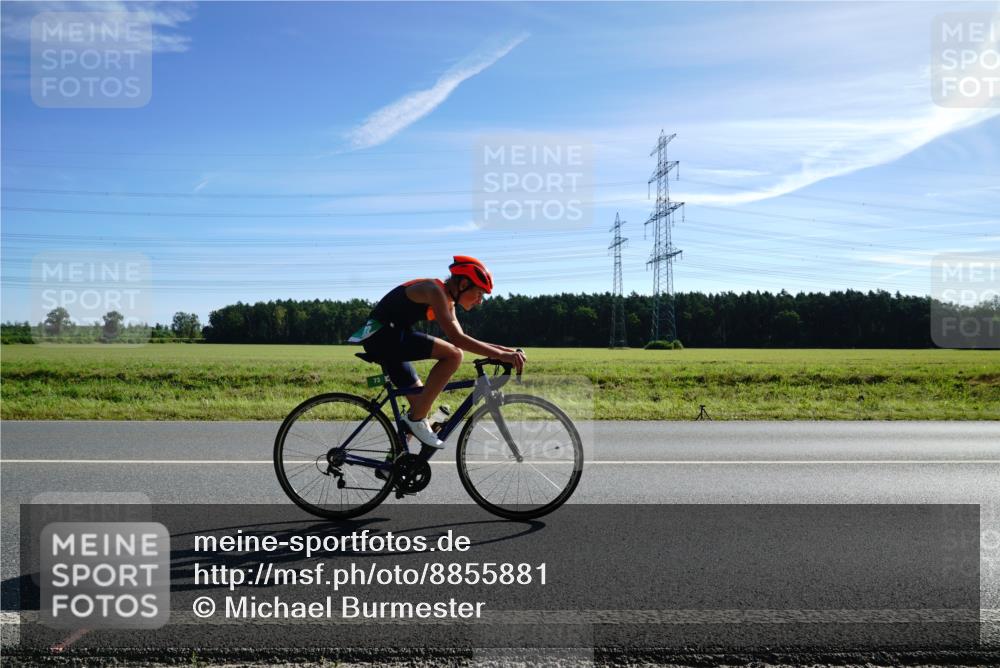 07.09.2025 - 19. Norderstedt Triathlon Michael Burmester http://msf.ph/oto/8855881 07.09.2025 10:42:27 Radfahren 73, 106 meine-sportfotos.de