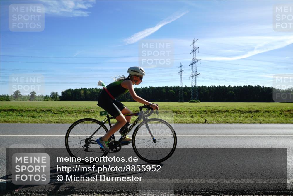 07.09.2025 - 19. Norderstedt Triathlon Michael Burmester http://msf.ph/oto/8855952 07.09.2025 10:44:31 Radfahren 127 meine-sportfotos.de