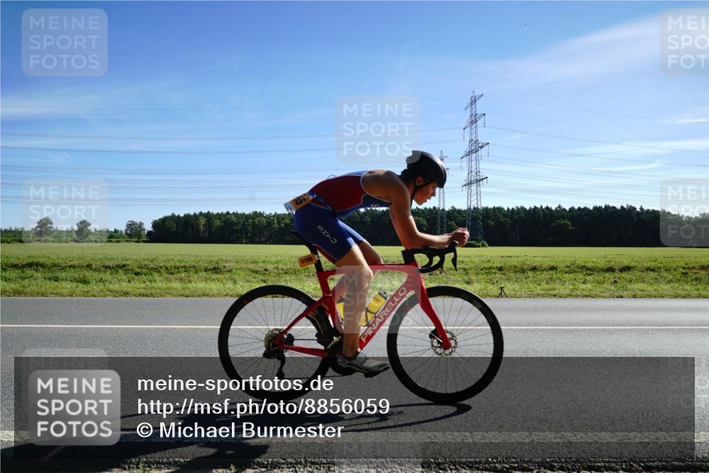 07.09.2025 - 19. Norderstedt Triathlon Michael Burmester http://msf.ph/oto/8856059 07.09.2025 11:01:56 Radfahren 1163, 1165 meine-sportfotos.de