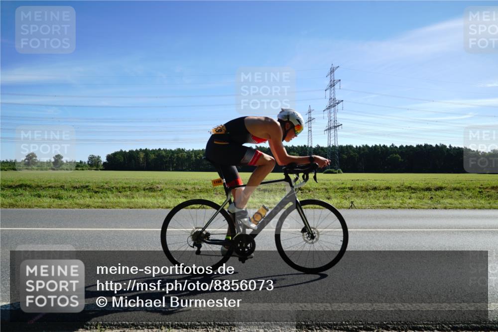 07.09.2025 - 19. Norderstedt Triathlon Michael Burmester http://msf.ph/oto/8856073 07.09.2025 11:02:44 Radfahren 1158, 1185 meine-sportfotos.de