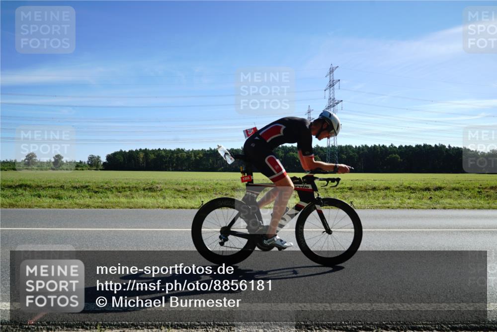 07.09.2025 - 19. Norderstedt Triathlon Michael Burmester http://msf.ph/oto/8856181 07.09.2025 11:03:54 Radfahren 1176, 1188, 1355 meine-sportfotos.de