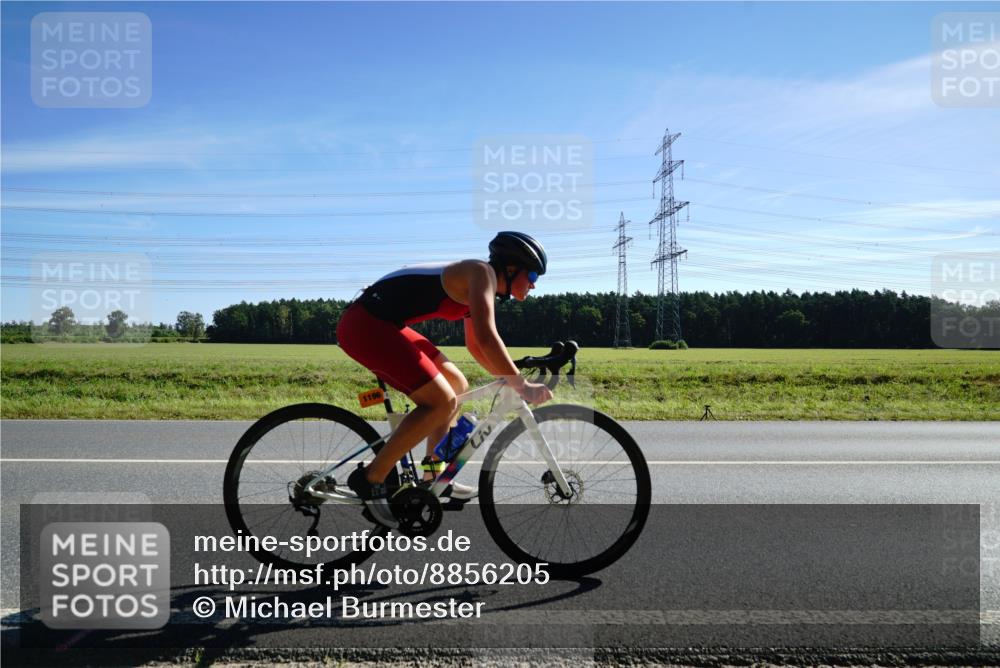 07.09.2025 - 19. Norderstedt Triathlon Michael Burmester http://msf.ph/oto/8856205 07.09.2025 11:04:08 Radfahren 1160, 1196 meine-sportfotos.de