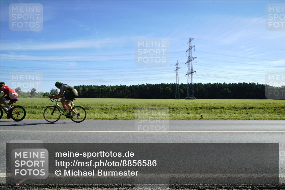 07.09.2025 - 19. Norderstedt Triathlon Michael Burmester http://msf.ph/oto/8856586 07.09.2025 11:08:52 Radfahren 276, 1193 meine-sportfotos.de