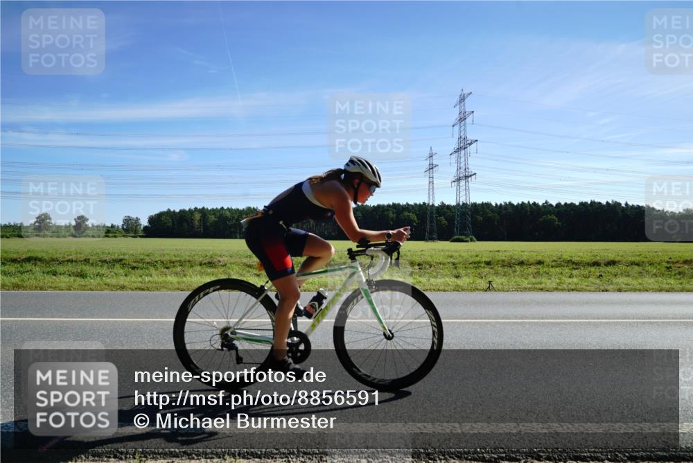 07.09.2025 - 19. Norderstedt Triathlon Michael Burmester http://msf.ph/oto/8856591 07.09.2025 11:08:53 Radfahren 276, 1193 meine-sportfotos.de