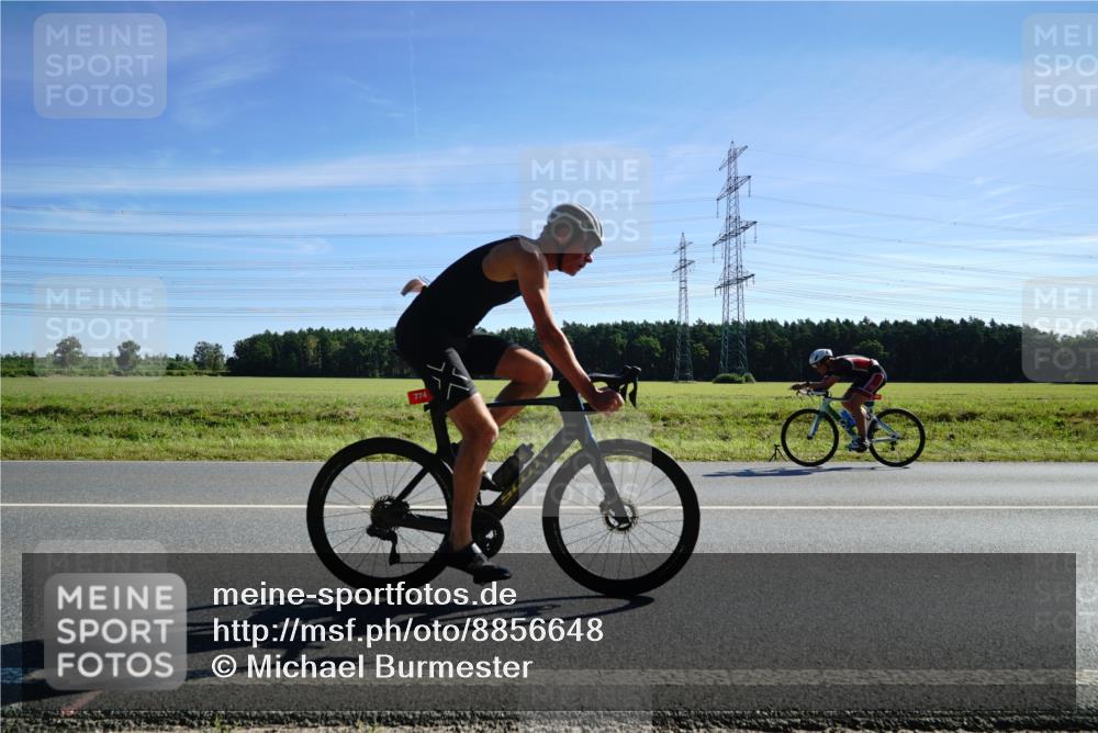 07.09.2025 - 19. Norderstedt Triathlon Michael Burmester http://msf.ph/oto/8856648 07.09.2025 11:10:08 Radfahren 774 meine-sportfotos.de