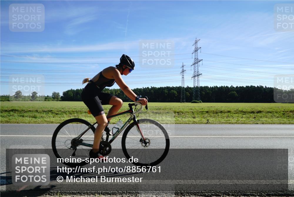 07.09.2025 - 19. Norderstedt Triathlon Michael Burmester http://msf.ph/oto/8856761 07.09.2025 11:11:39 Radfahren 1187 meine-sportfotos.de