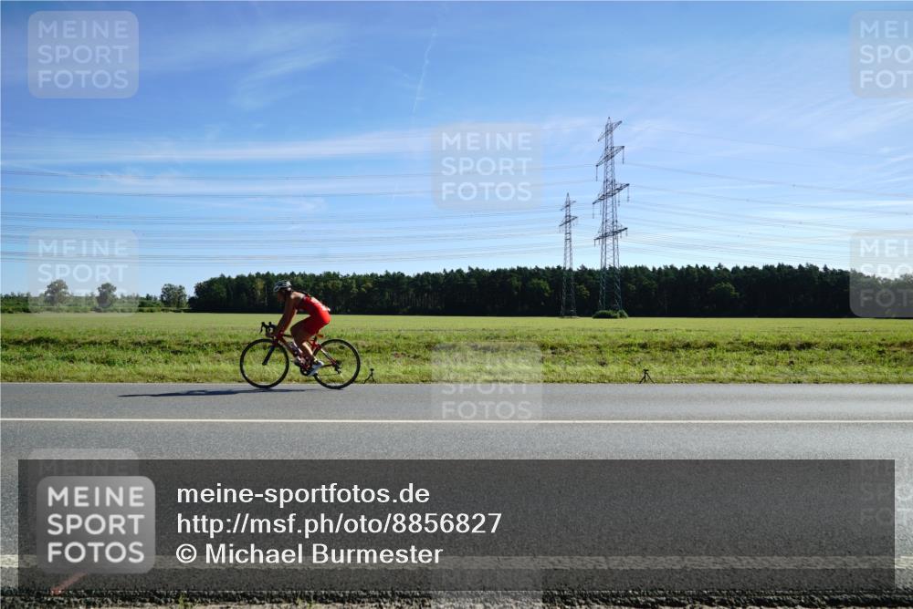 07.09.2025 - 19. Norderstedt Triathlon Michael Burmester http://msf.ph/oto/8856827 07.09.2025 11:12:32 Radfahren  meine-sportfotos.de