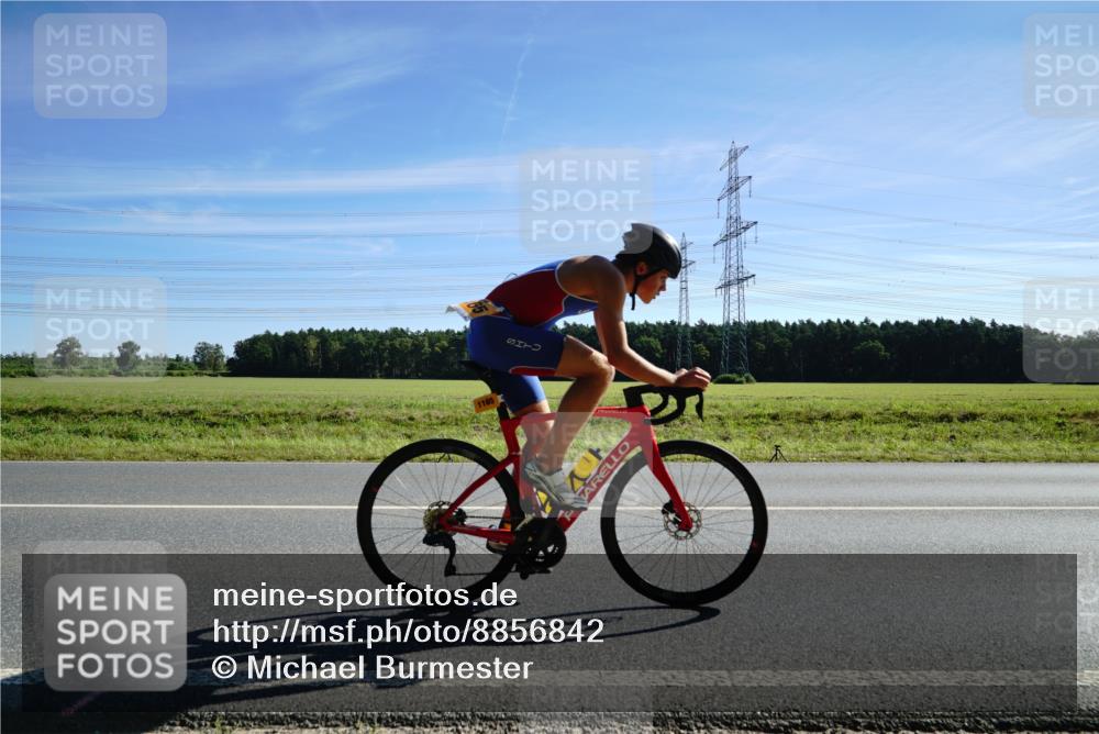 07.09.2025 - 19. Norderstedt Triathlon Michael Burmester http://msf.ph/oto/8856842 07.09.2025 11:12:41 Radfahren 1165, 1191, 1206 meine-sportfotos.de