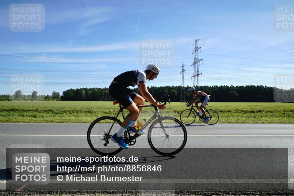 07.09.2025 - 19. Norderstedt Triathlon Michael Burmester http://msf.ph/oto/8856846 07.09.2025 11:12:43 Radfahren 1165, 1206, 1219, 1323 meine-sportfotos.de