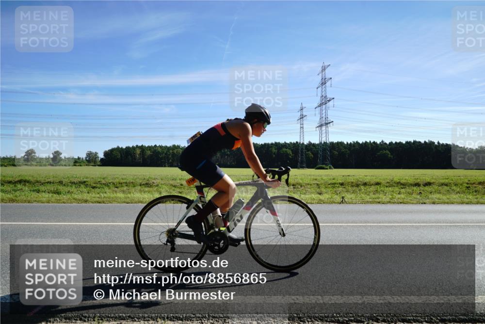 07.09.2025 - 19. Norderstedt Triathlon Michael Burmester http://msf.ph/oto/8856865 07.09.2025 11:12:47 Radfahren 1195, 1219, 1323 meine-sportfotos.de