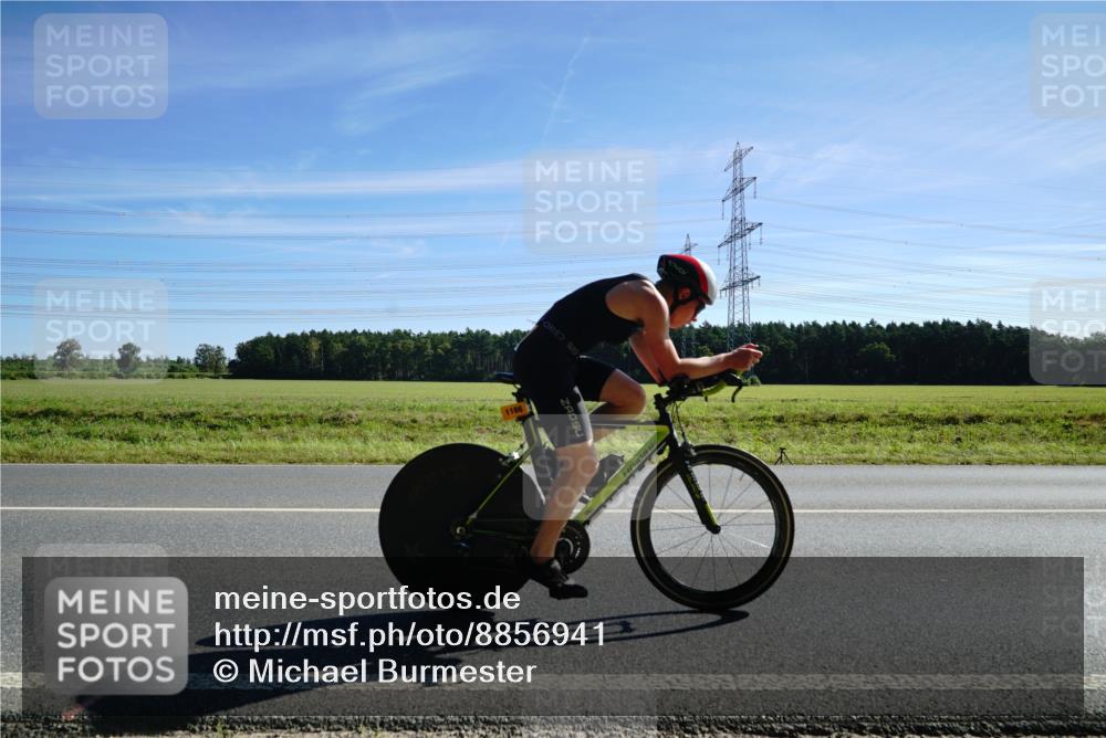 07.09.2025 - 19. Norderstedt Triathlon Michael Burmester http://msf.ph/oto/8856941 07.09.2025 11:13:48 Radfahren 1166 meine-sportfotos.de