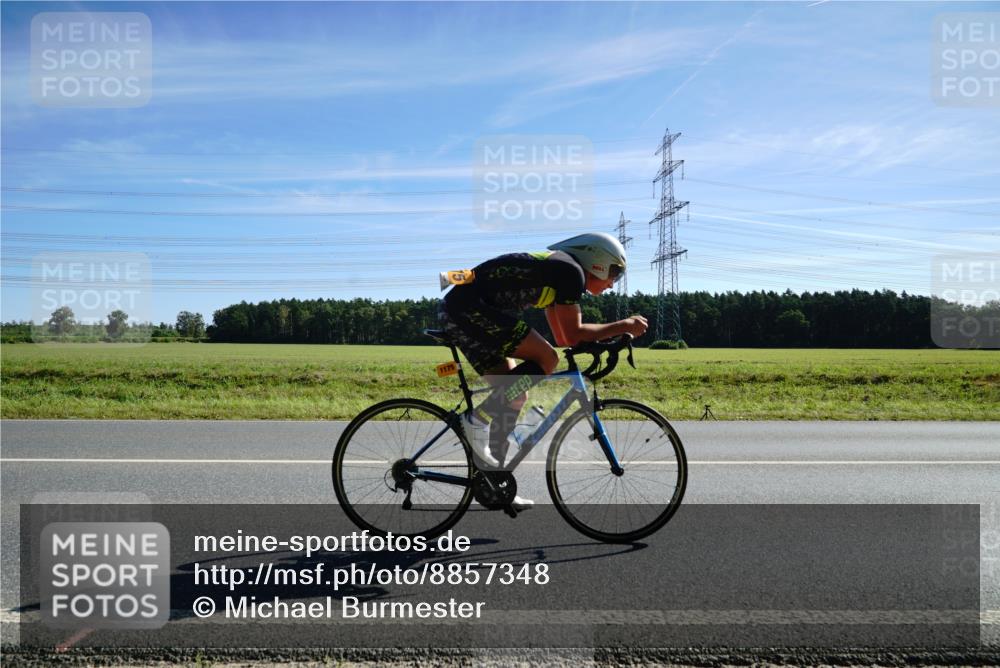 07.09.2025 - 19. Norderstedt Triathlon Michael Burmester http://msf.ph/oto/8857348 07.09.2025 11:18:48 Radfahren 1175, 1211 meine-sportfotos.de