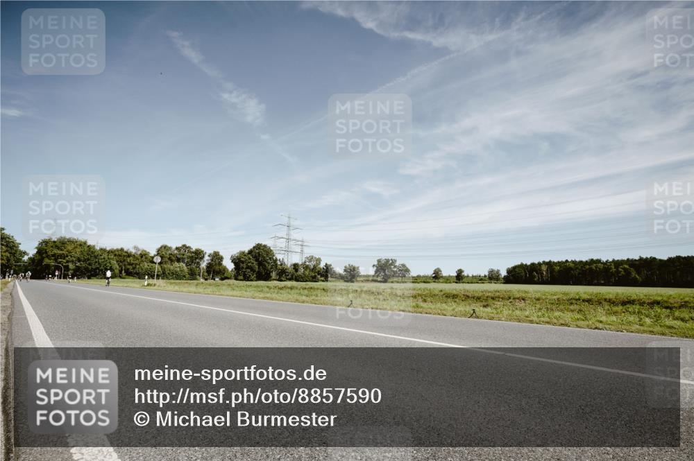 07.09.2025 - 19. Norderstedt Triathlon Michael Burmester http://msf.ph/oto/8857590 07.09.2025 12:25:54 Radfahren 309 meine-sportfotos.de